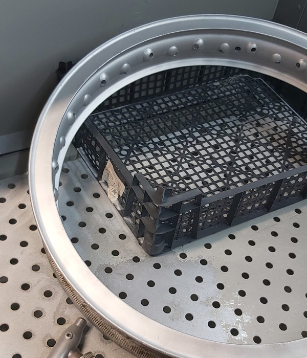 Bead blasting is sometimes better than vapour blasting