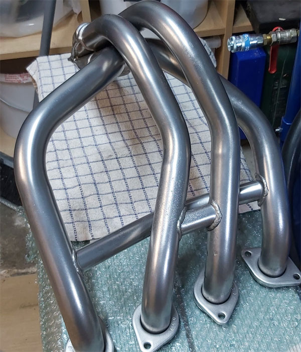 Vapour blasted exhaust